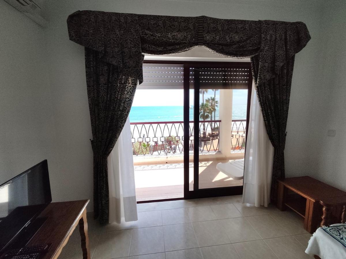 2 Avenida Frente Mar - Casas & Papeis Daire Armação de Pêra Dış mekan fotoğraf