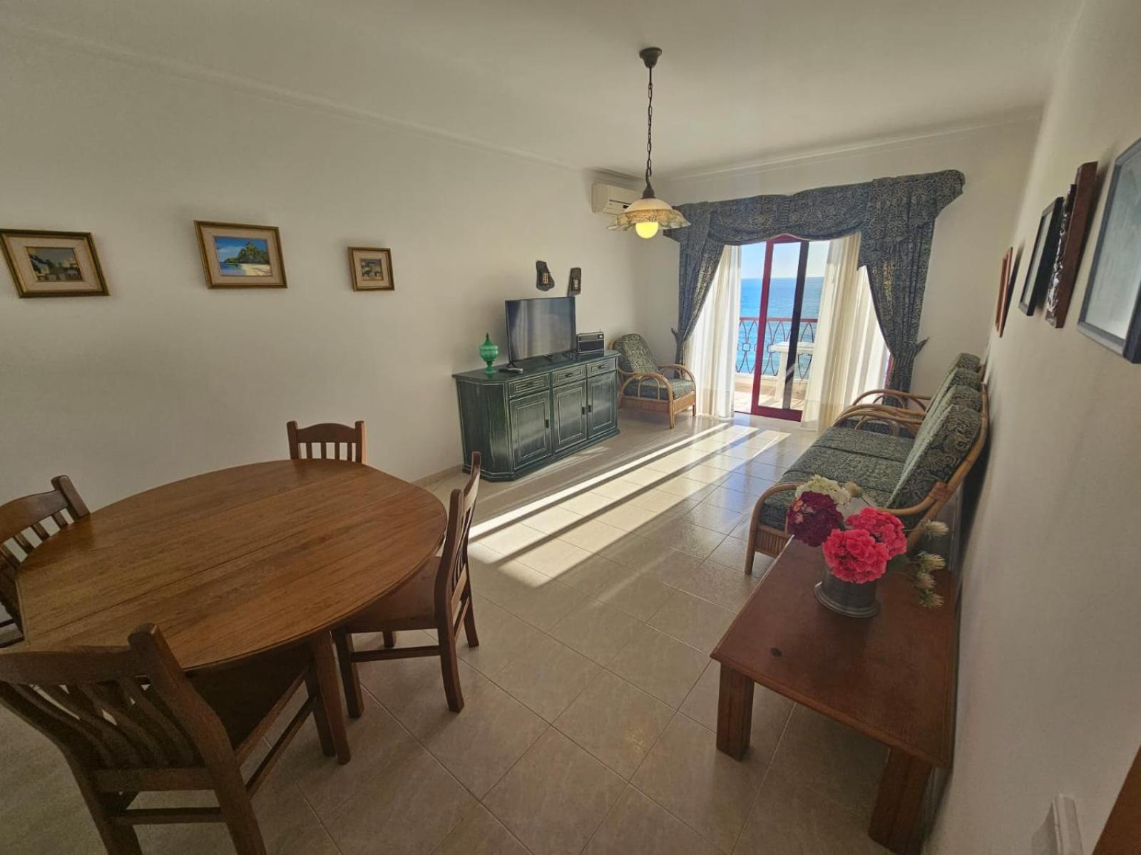 2 Avenida Frente Mar - Casas & Papeis Daire Armação de Pêra Dış mekan fotoğraf